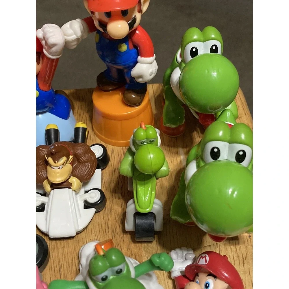 Super Mario Bros Kart Racers Figures Yoshi Princess War Kong Mario Mcdonalds LOT